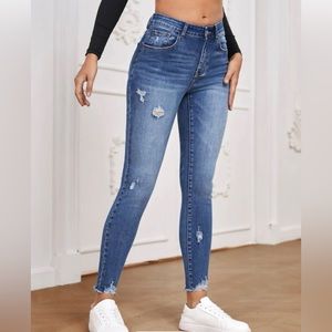 SHEIN mid Rise Distressed Skinny Jeans raw hem size 4